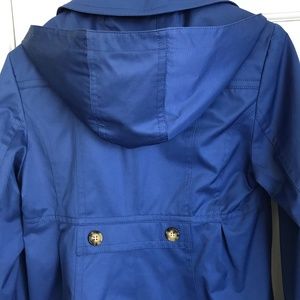 Cute jacket with detachable hood. EUC!